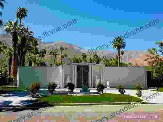 Liberace At His Luxurious Palm Springs Home Liberace (TAJ Mini Books)